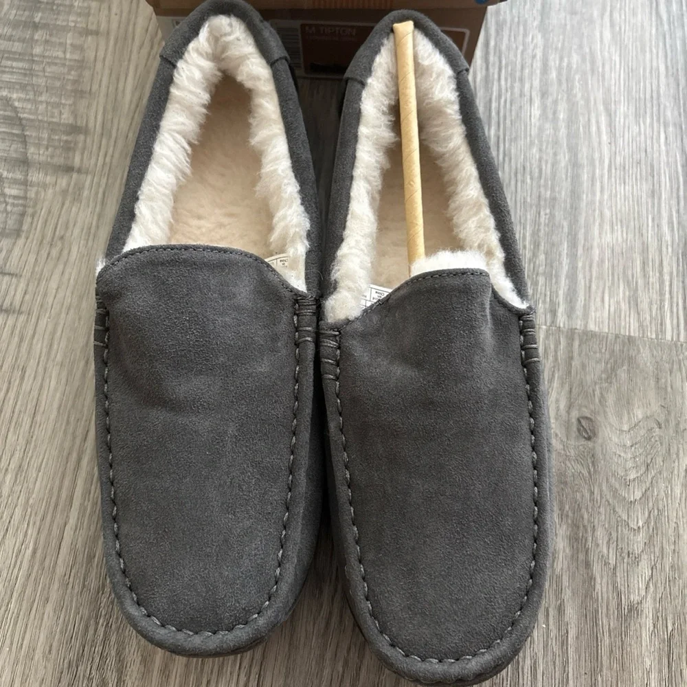Koolaburra UGG Tipton Suede Slippers Size 9 NIB